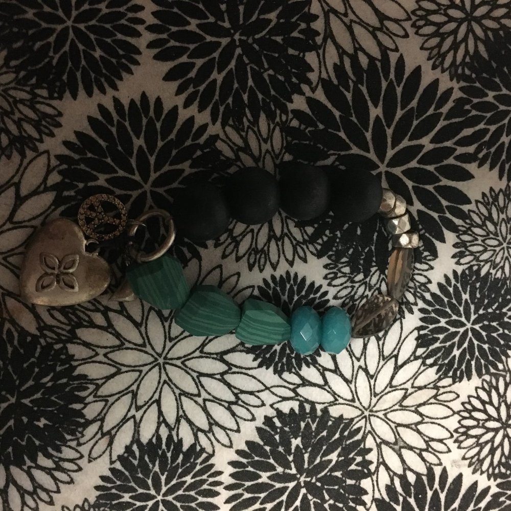 ❤️Fossil Stone Stretch Bracelet - 301 $25 or $20 w/offer - Picture 1 of 3